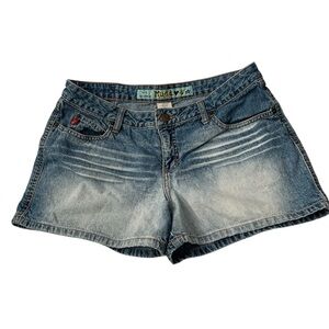 Mudd Faded vintage Blue Jean Shorts for Women